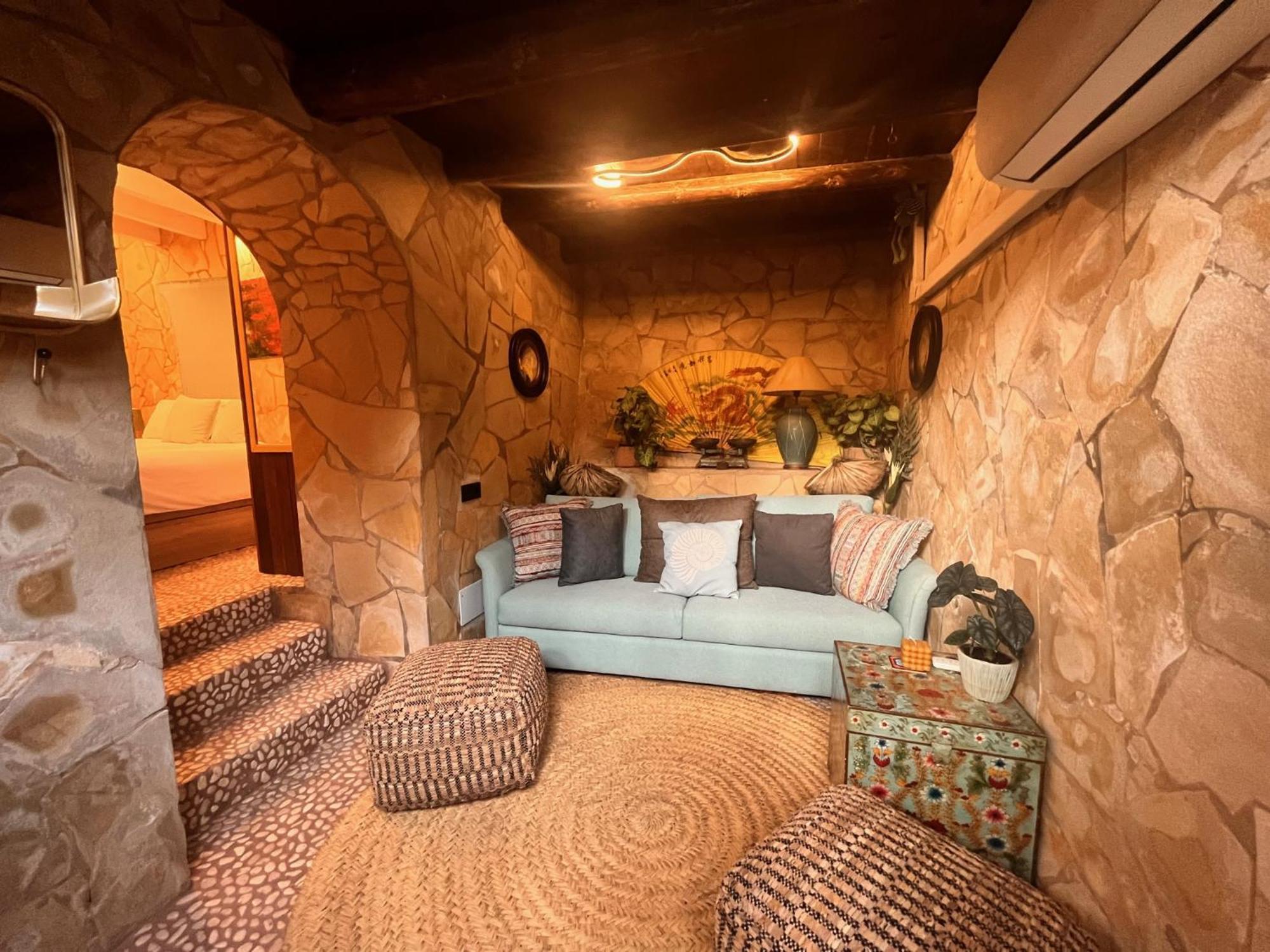 Boutique Hostal La Curandera De Salinas Sant Francesc de s'Estany Exterior foto